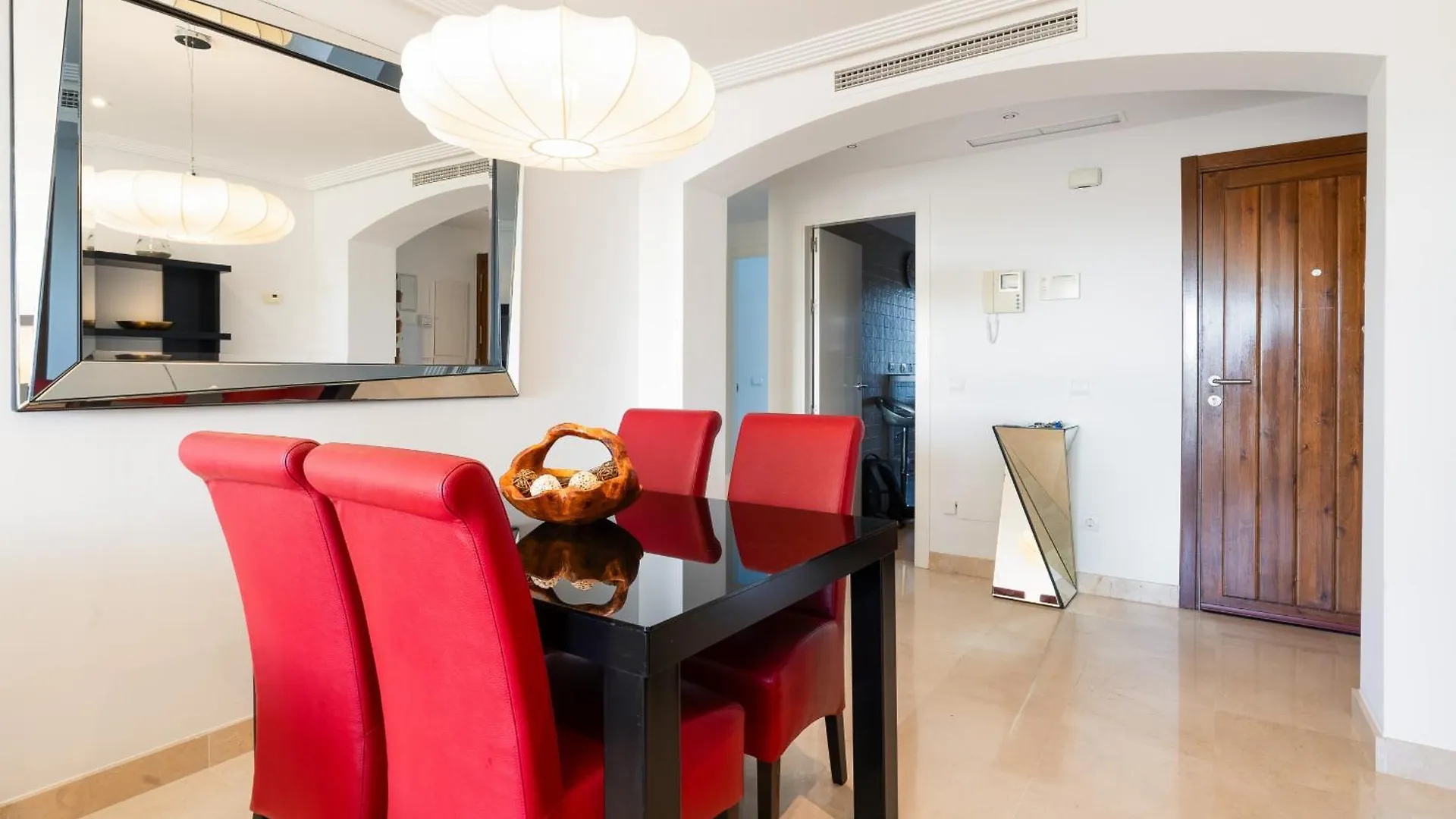 El Bosque De La Mairena Apartment Marbella