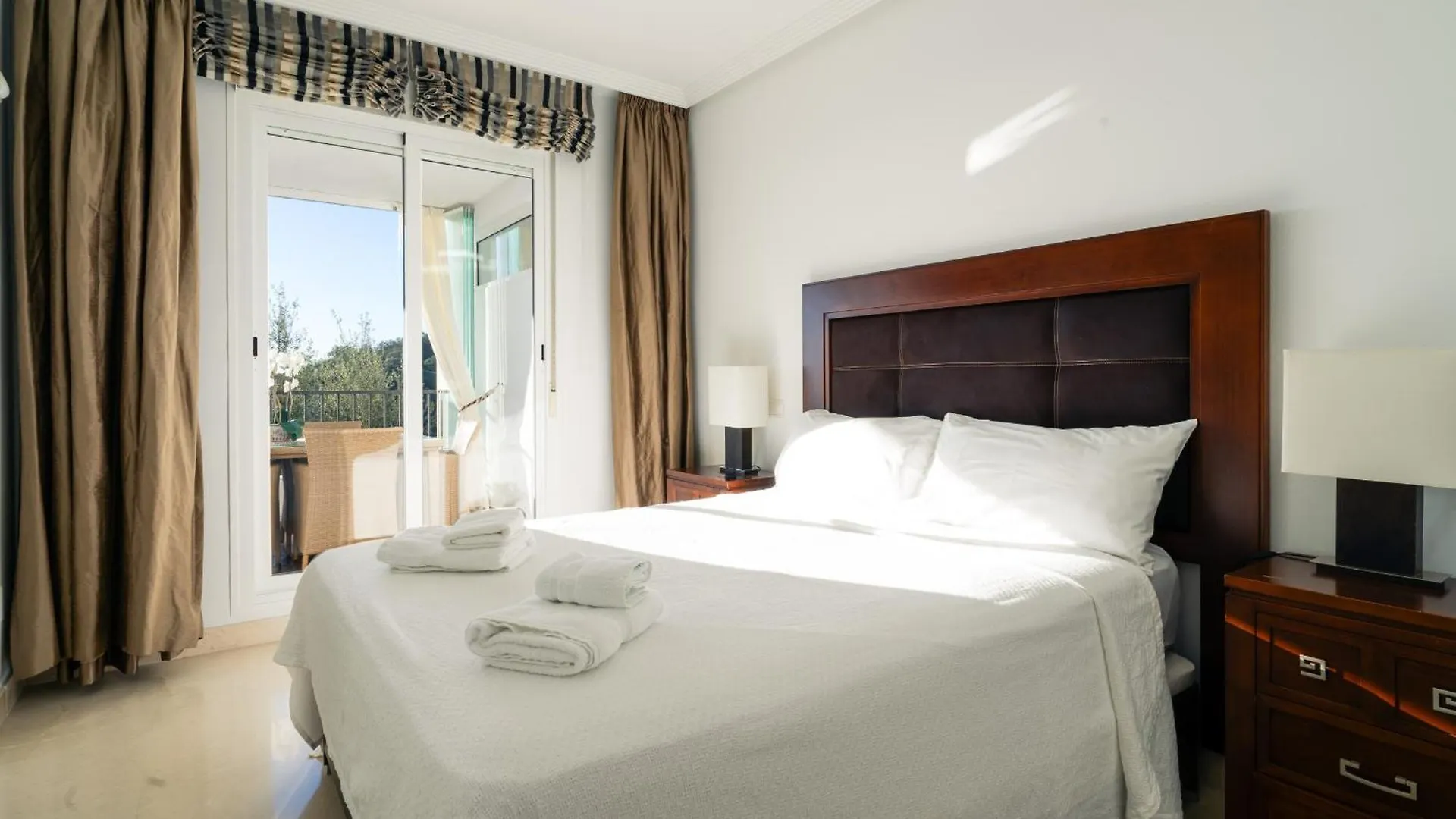 El Bosque De La Mairena Apartment Marbella